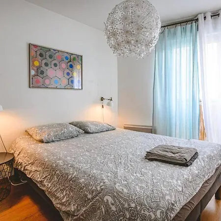 Camille - Appartement Avec Exterieur Reims Buitenkant foto